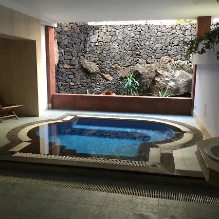 Luxury Ocean Views 아파트 *